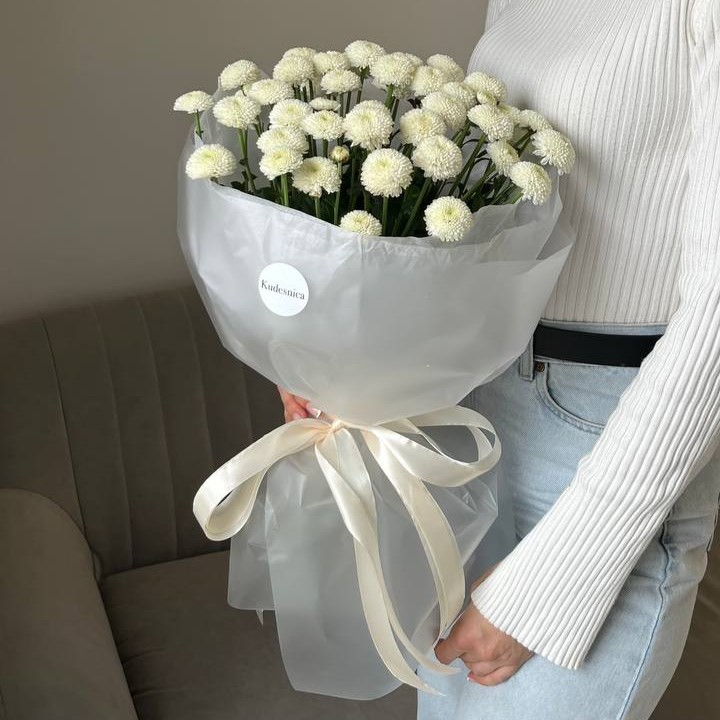 Букет из 5 кустовых хризантем Ньютон