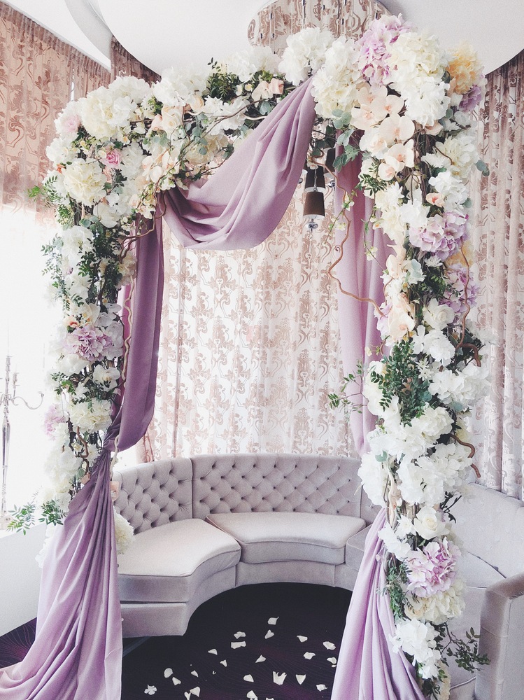 Оформление свадьбы в нежных тонах 