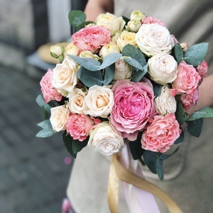 Букет невесты из кустовых роз/Curly